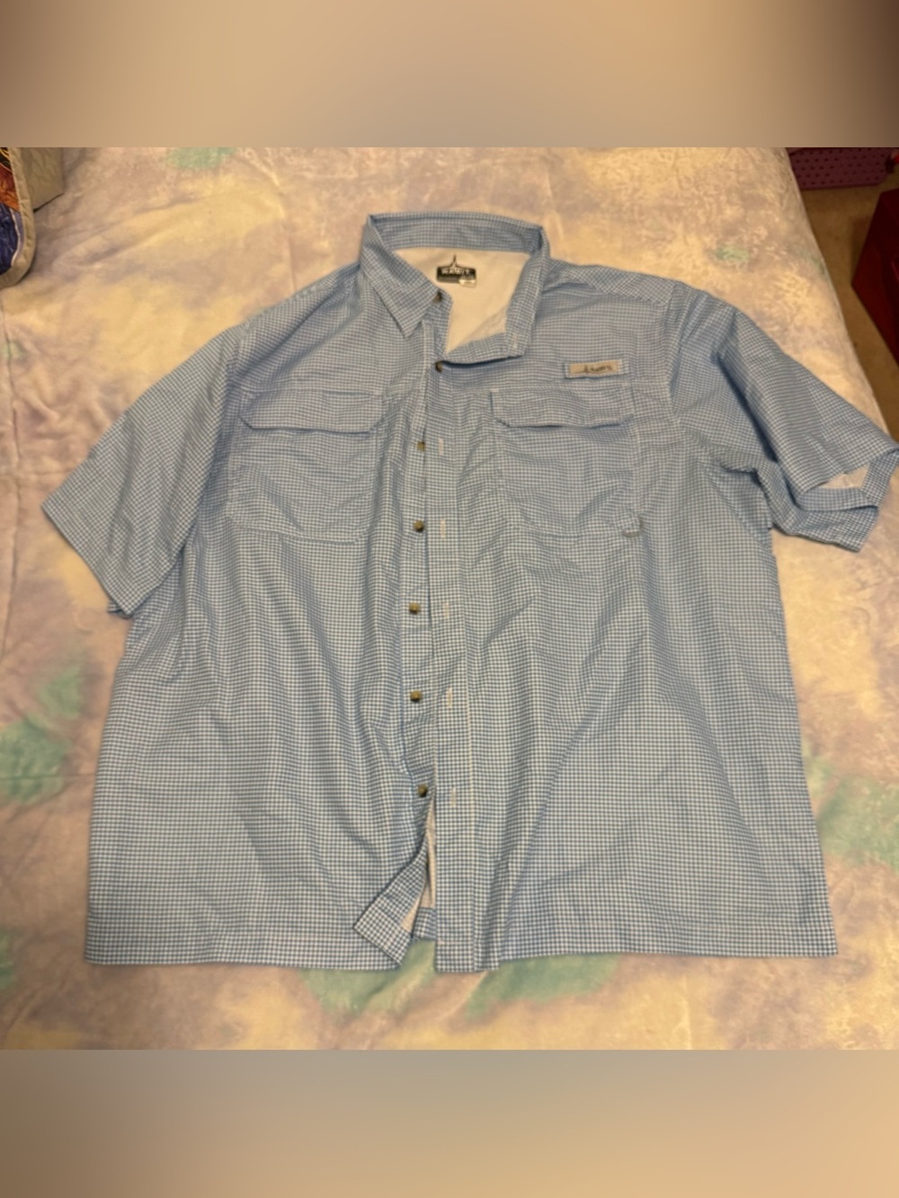 Columbia Men's Light Blue Check Short-Sleeve Button-Down Shirt